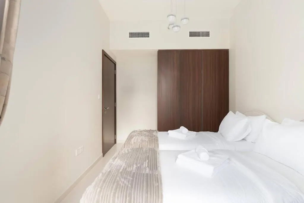 Prime Location 2Bdr Business Bay - Damac Vera Dubai